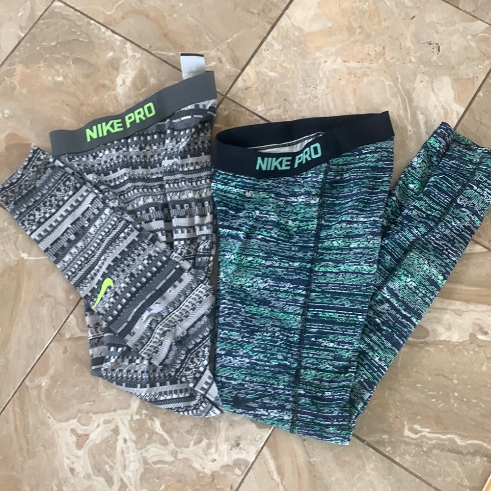 2 pair bundle Nike pros cropped compression leggings XS
